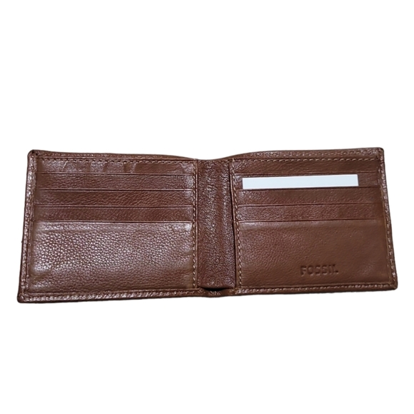 Fossil Wallet - Picture 3 of 3